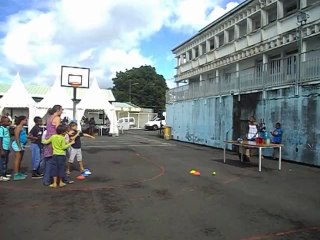 chamboule-tout   KERMESSE