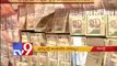Four trucks filled with cash, gold, diamonds seized in Mumbai