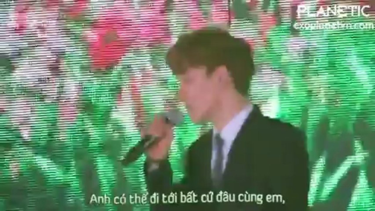 28_6_2013 EXO - Baekhyun_ D.O & Chen sang paradise @ China Korea Friendship Concert.mp4-muxed