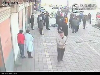 Husband sets his wife on fire