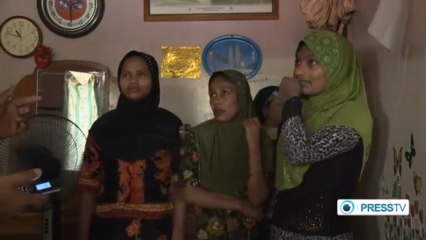 هروب أكثر المسلمين الروهنجيين إلى ماليزيا   -  Rohingya Muslims flee to Malaysia