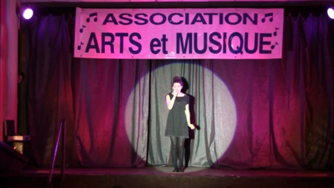 18.Julie B (skyfall)