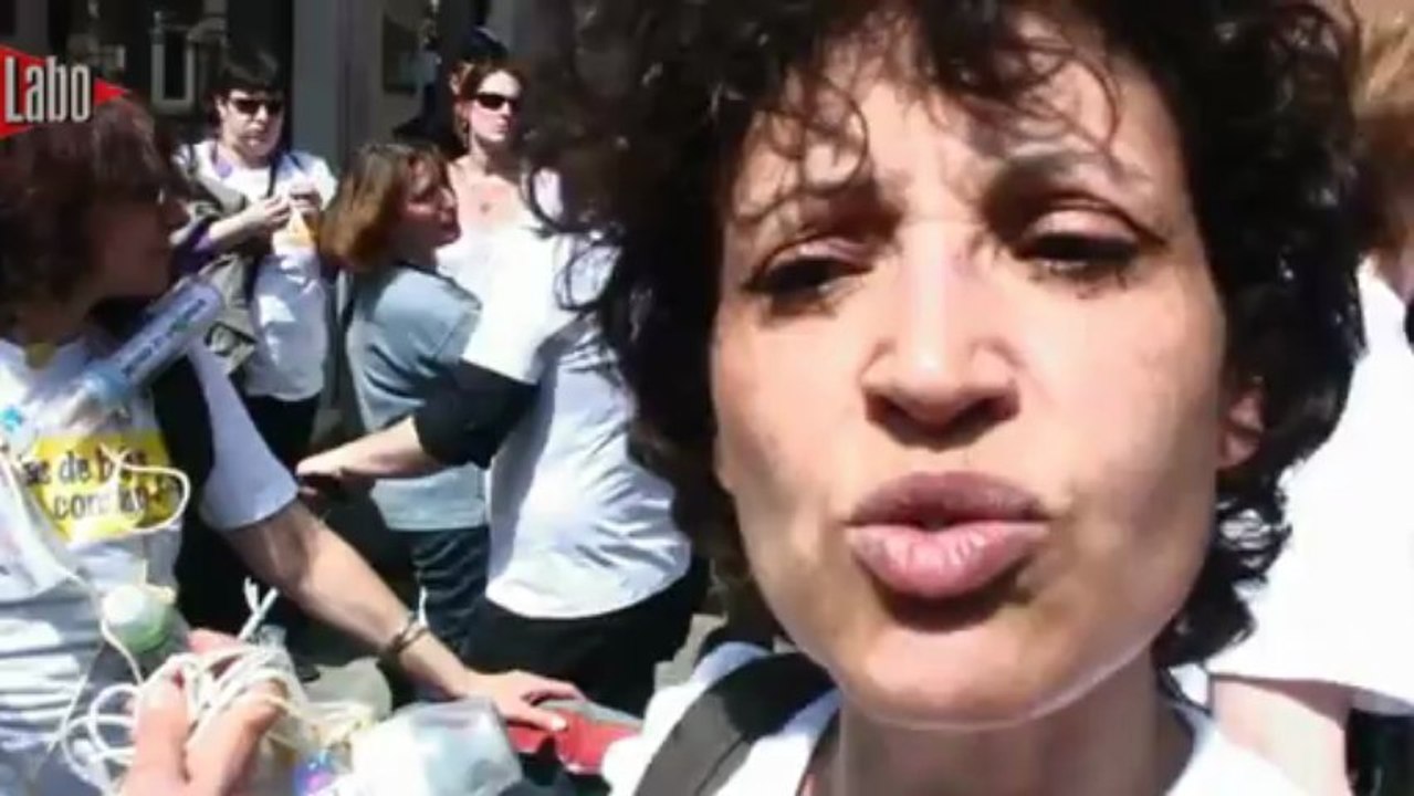 Le personnel des crèches jette des biberons à la mer !