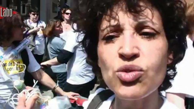 Le personnel des crèches jette des biberons à la mer !