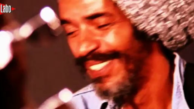 La Session live: Tiken Jah Fakoly chante Sting