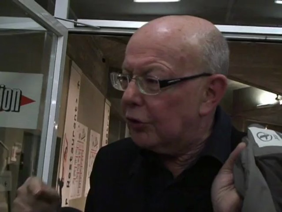 Kahn: " Ca va pêter !"