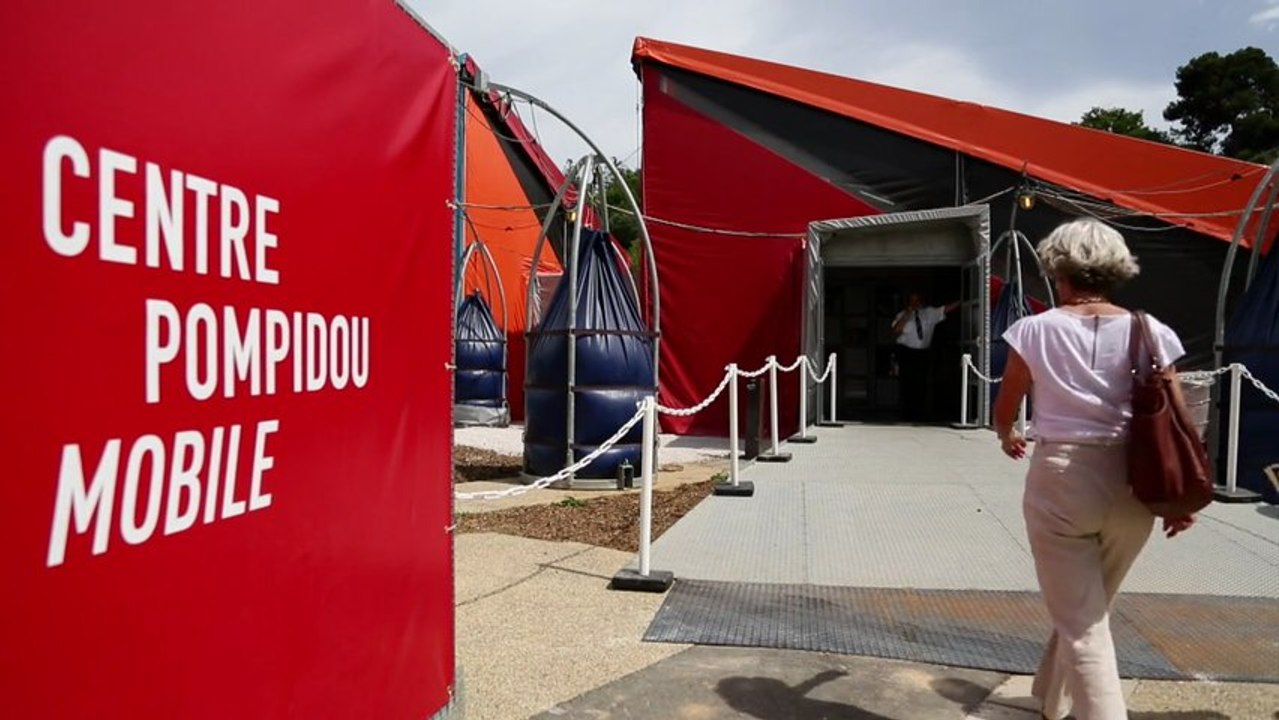 Centre Pompidou mobile - Etape à Aubagne du 29 juin au 29 septembre 2013