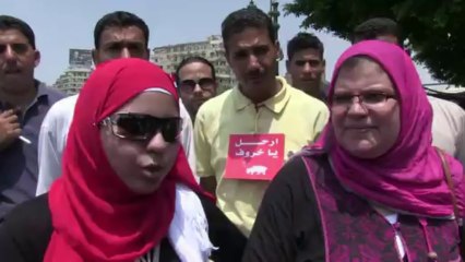 Des manifestants égyptiens rejettent le discours de Morsi