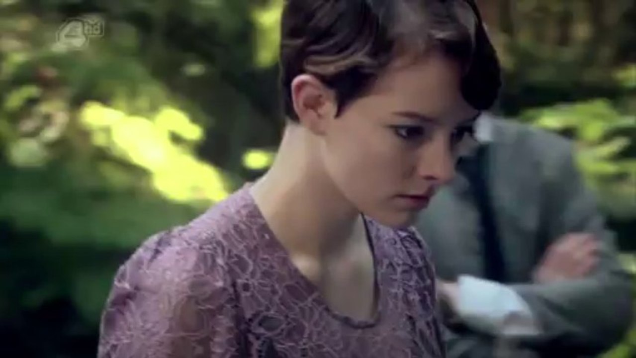 Skins (extrait 3)