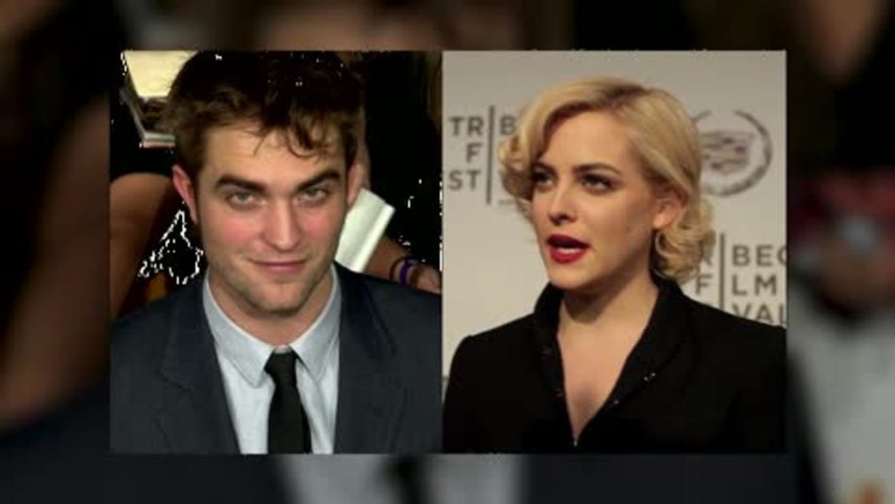 Hat robert pattinson eine neue freundin ?