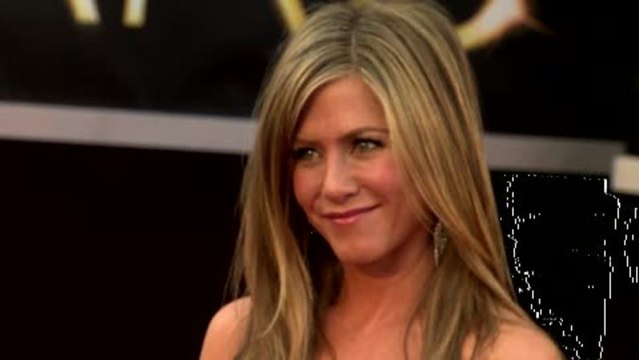Jennifer Aniston's Body Repulsed by McDonald's Burger