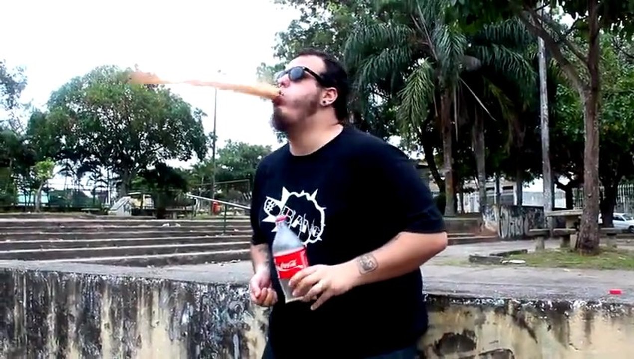 Coca + Mentos = PUCK!!!! Awesome