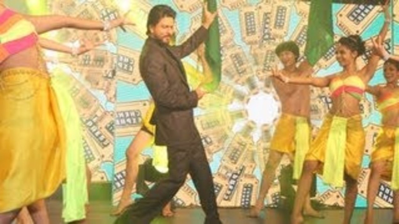 Shahrukh Khan Dances @ Chennai Express Music Launch !