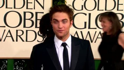 Robert Pattinson 'Not Dating' Riley Keough