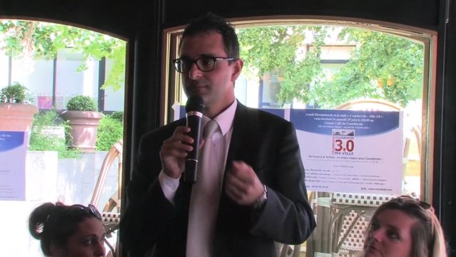 Courbevoie 3.0 – débat Services à la famille avec Arash Derambarsh