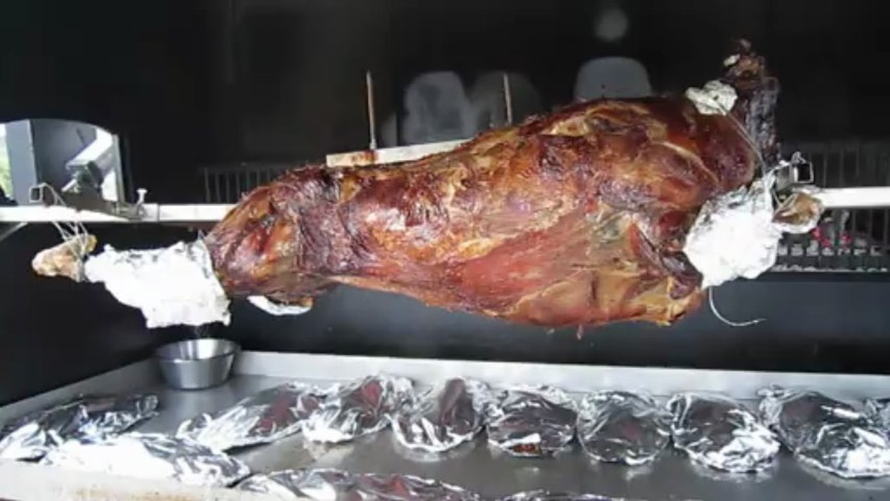 Veau à la broche du 29 juin 2013 à Lucciana (Tour de France en Corse)