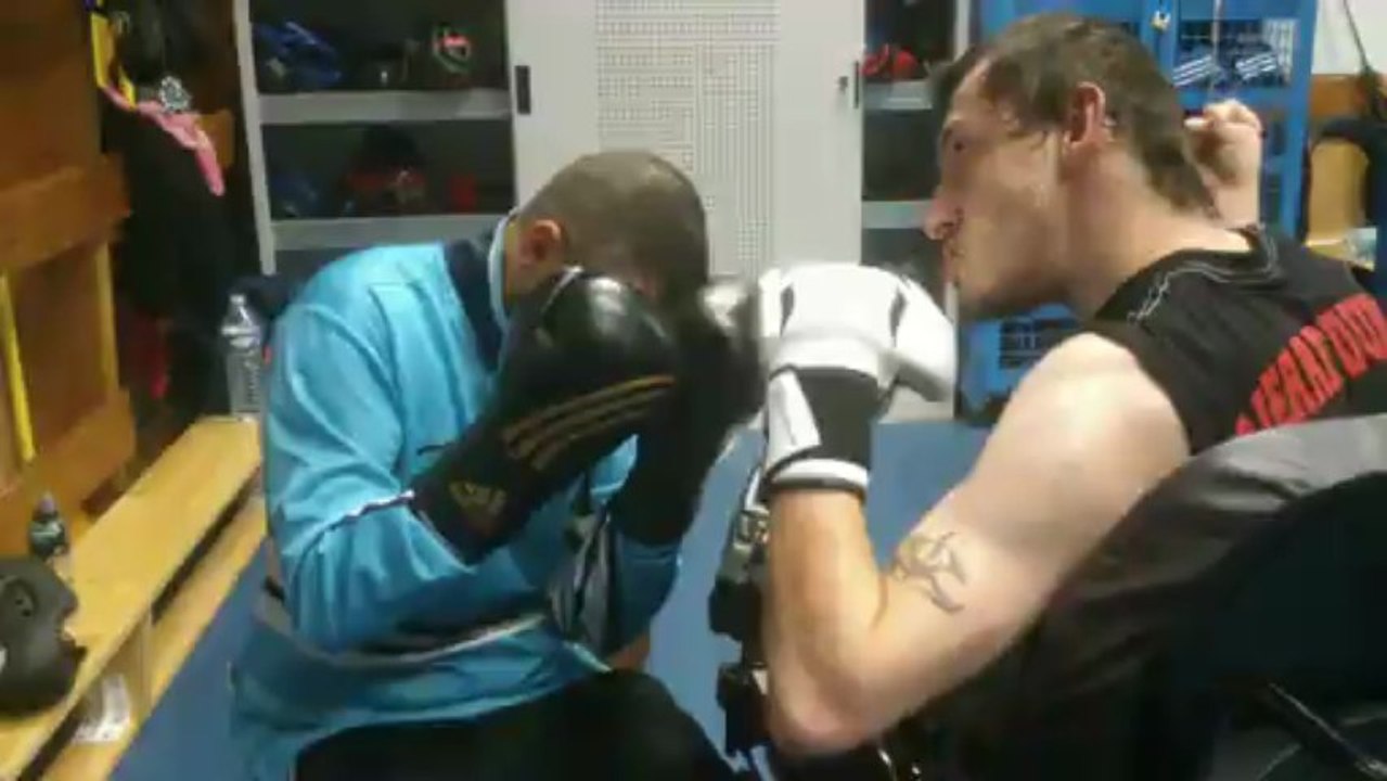Pierre Boum Boum Dubois et Azzedine Benzitouni sparing handiboxe