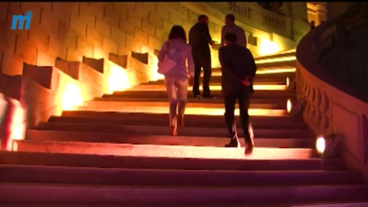 Marseille Palais Longchamps mis en lumière par EDF