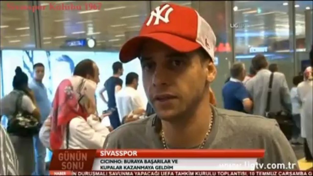 Yiğido'nun yıldızı Cicinho geldi!