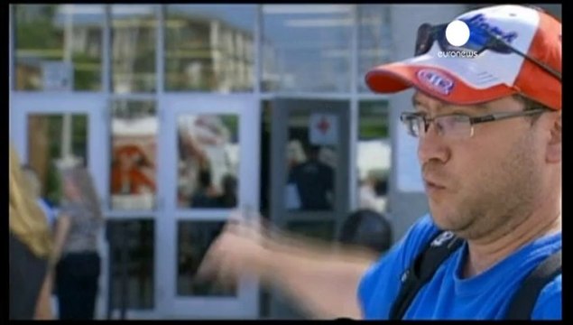 Canada, treno deraglia e prende fuoco in città. Decine...