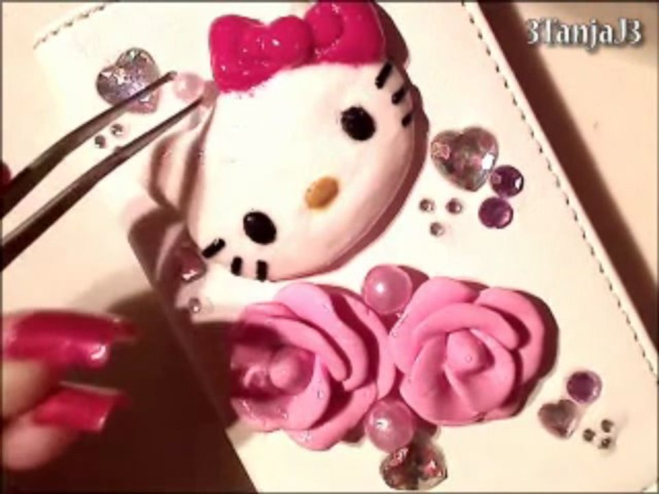 DIY: *Hello Kitty iPod / Phone case Deco*