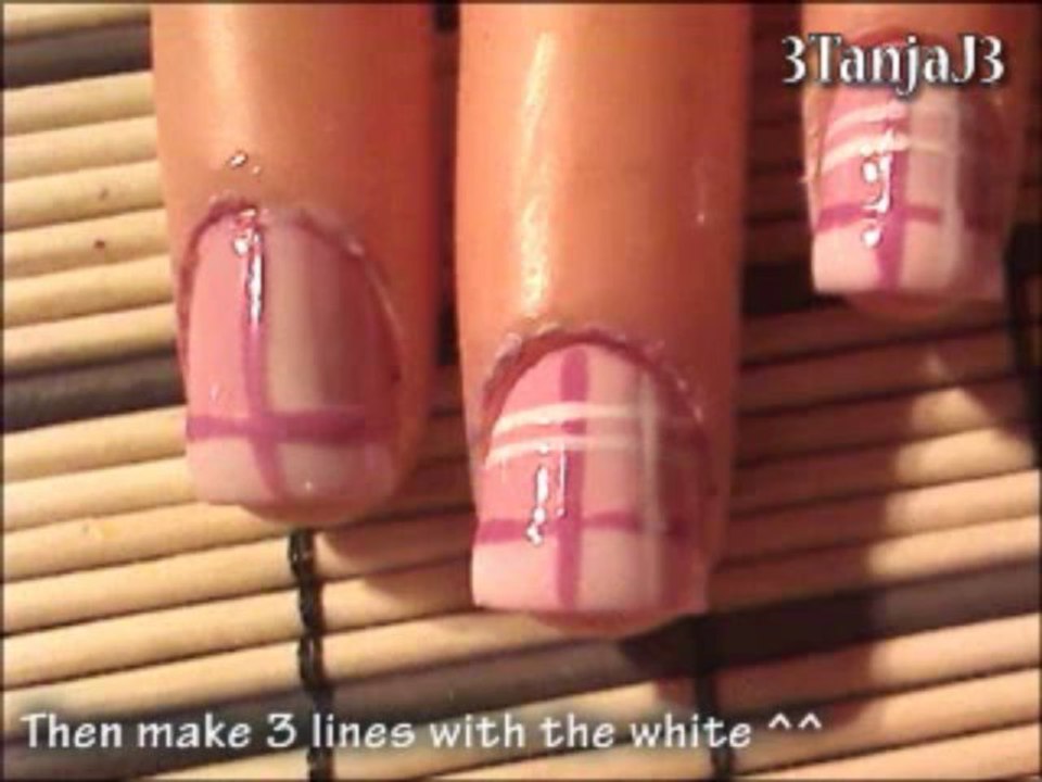 *Pink Plaid & Black Hearts* Nail Art Design For Short Nails