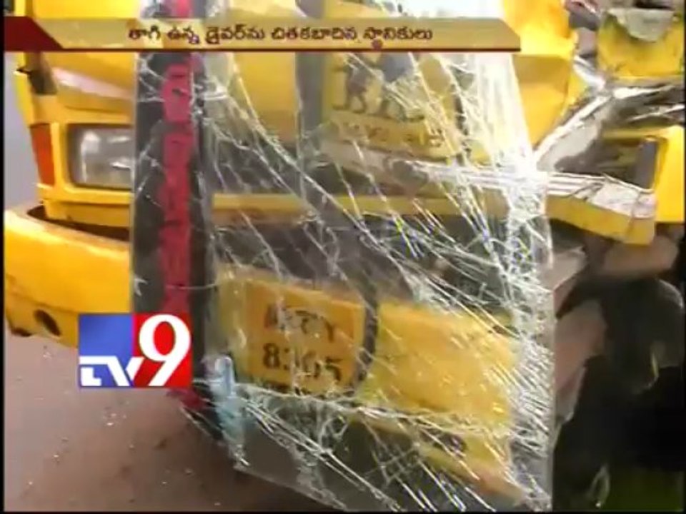 15 students injured as school bus rams lorry