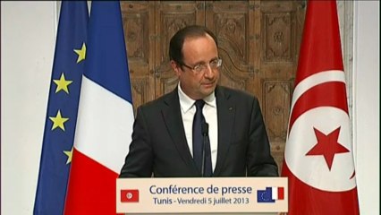 Hollande demande le "respect" du Conseil Constitutionnel après le rejet du compte de Sarkozy