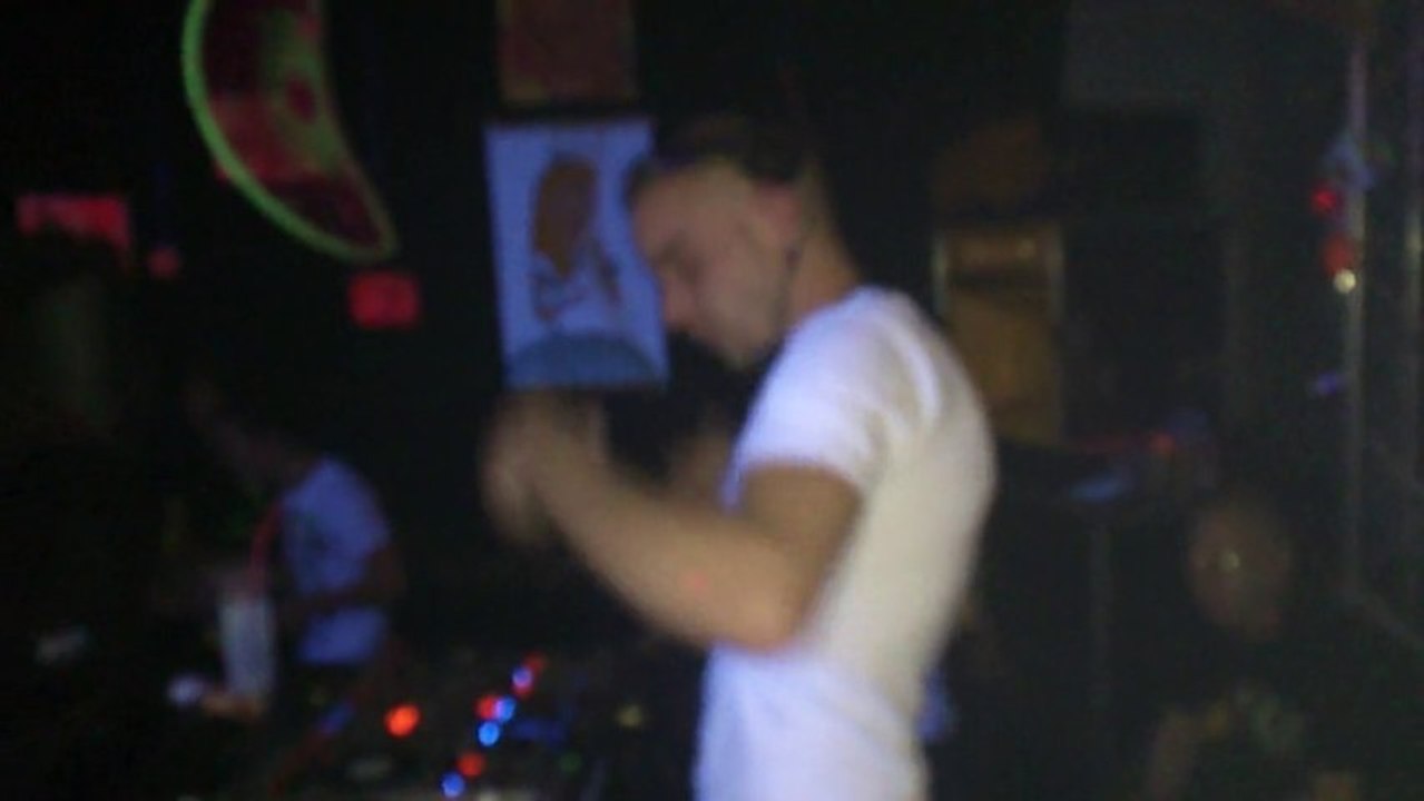 Zorgholic (Psy-Travel Rec.)-  Psy-Travel records label Party No. 6