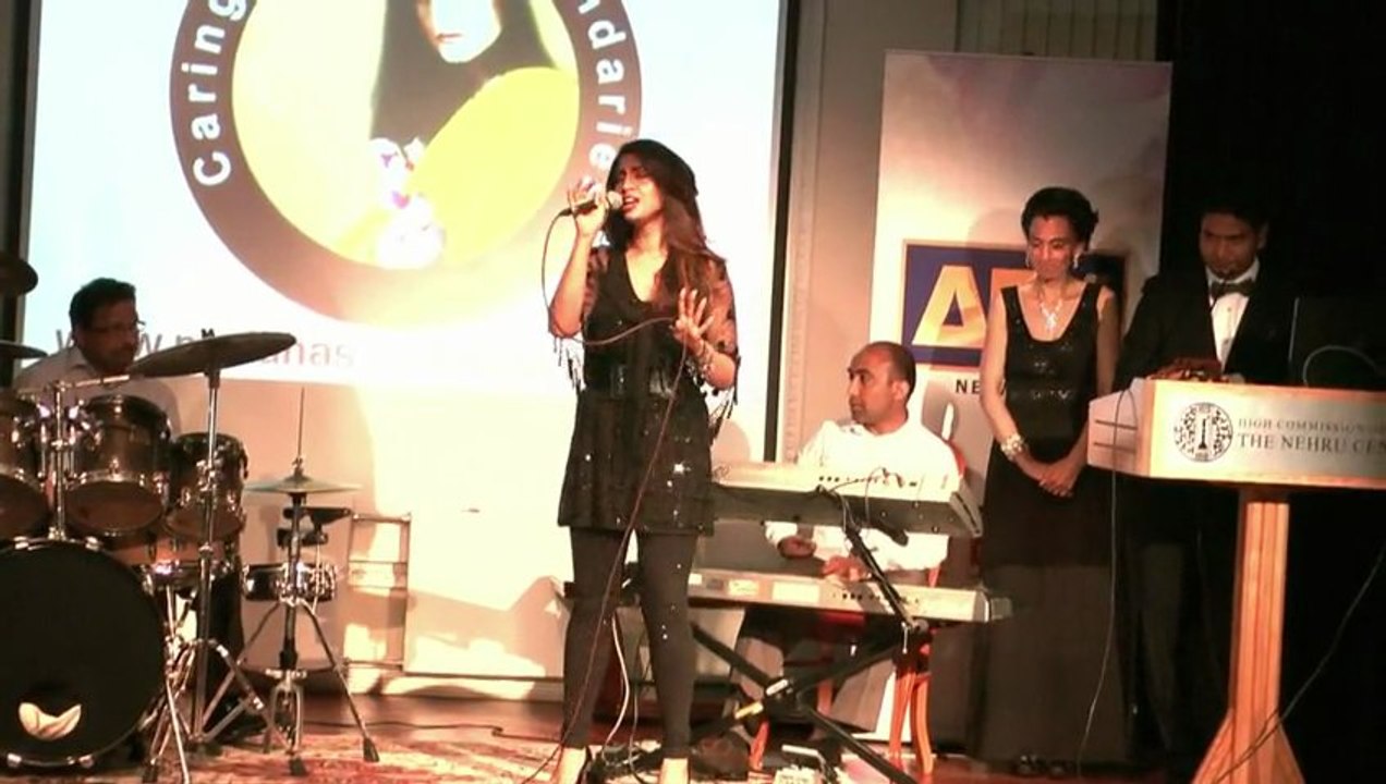 I Will Always Love You song in Nazia Hassan Foundation MUSIC COMPETITION FINALE TV786