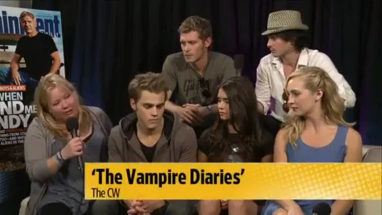 2011.07 Joseph Morgan @ Comic Con-EW