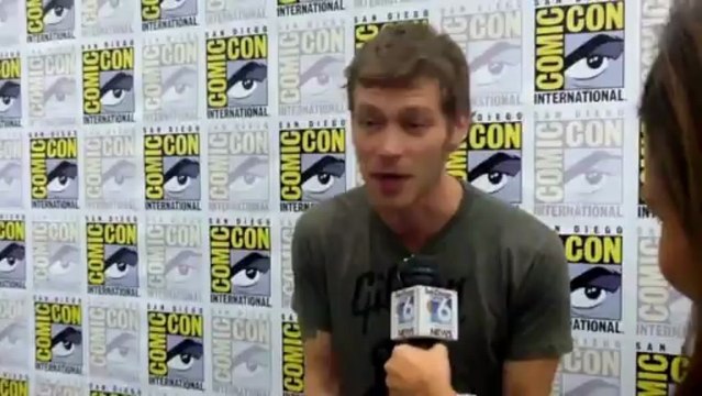 2011.07.25 Joseph Morgan @ Comic Con-San Diego 6