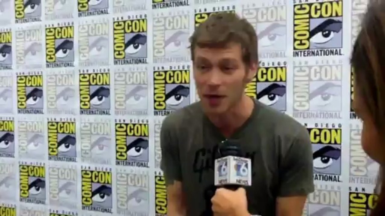 2011.07.25 Joseph Morgan @ Comic Con-San Diego 6