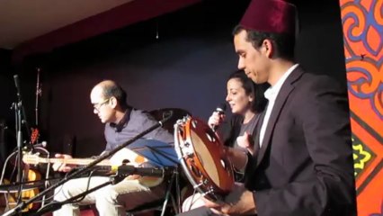 Concert de fin d'année au Centre Culturel d'Egypte le 2 juillet 2013 - video 8 sur 16 - Chanson grecque de Rosa Eskenasi chatée par Myriam