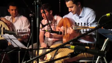 Concert de fin d'année au Centre Culturel d'Egypte le 2 juillet 2013 - video 9 sur 16 - Impro de Hamidou