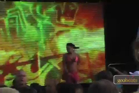 Dr Rodney Aziz - Zurich, Switzerland Travel - The Zurich Street Parade