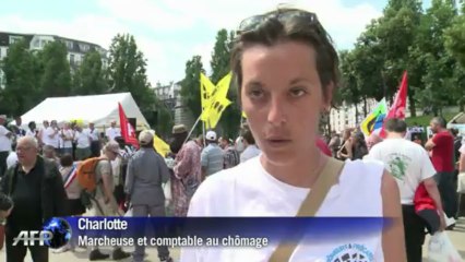 Arrivée à Paris de la marche des chômeurs "invisibles"