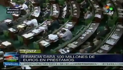 Hollande anuncia ayuda económica a Túnez en apoyo a la transición
