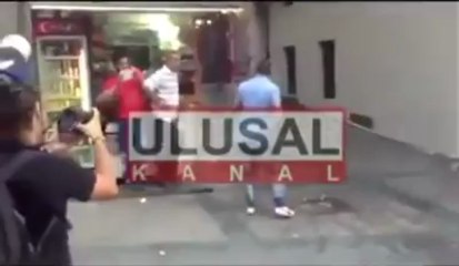 Polisin desteğini arkasına alan eli sopalılar. 6.7.2013