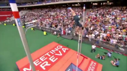 Parigi, Usain Bolt vola nei 200 metri
