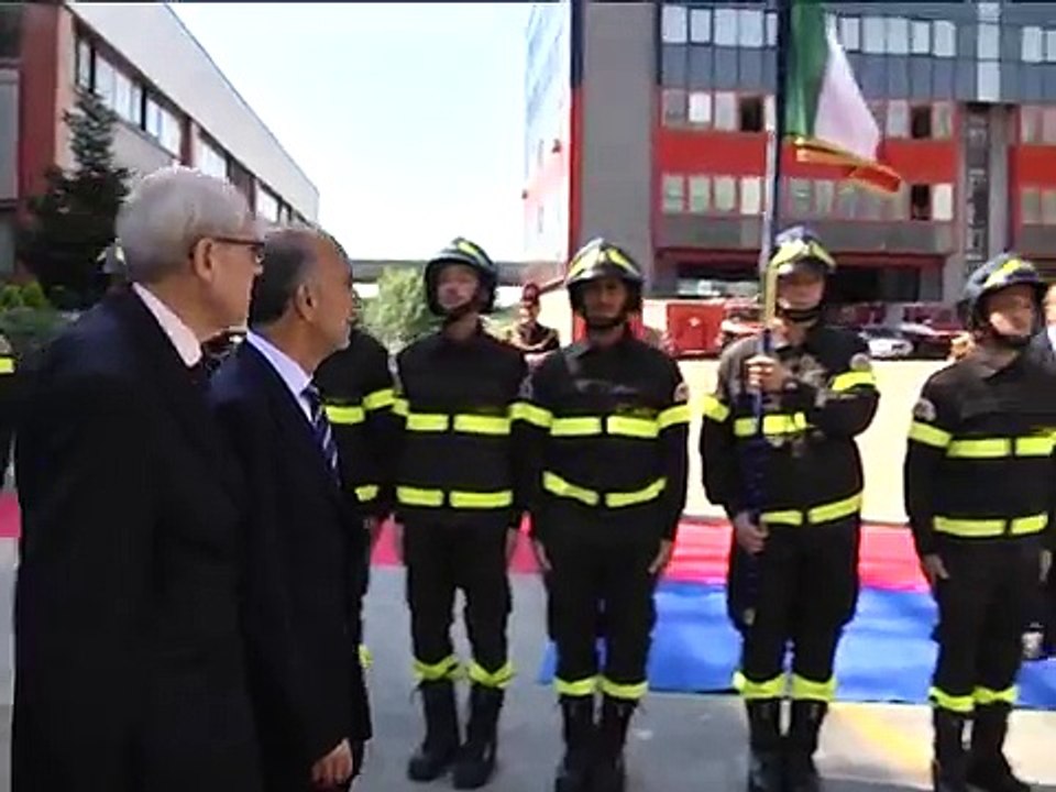 Napoli - Il sottosegretario Bocci visita il comando dei Vigili del Fuoco (06.07.13)