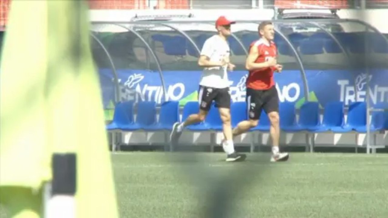 Van buyten zur schweinsteiger-abreise aus dem trainingslager