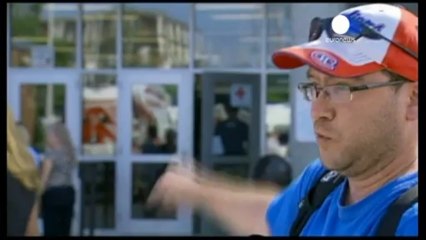 Canada, treno deraglia e prende fuoco in città. Decine...