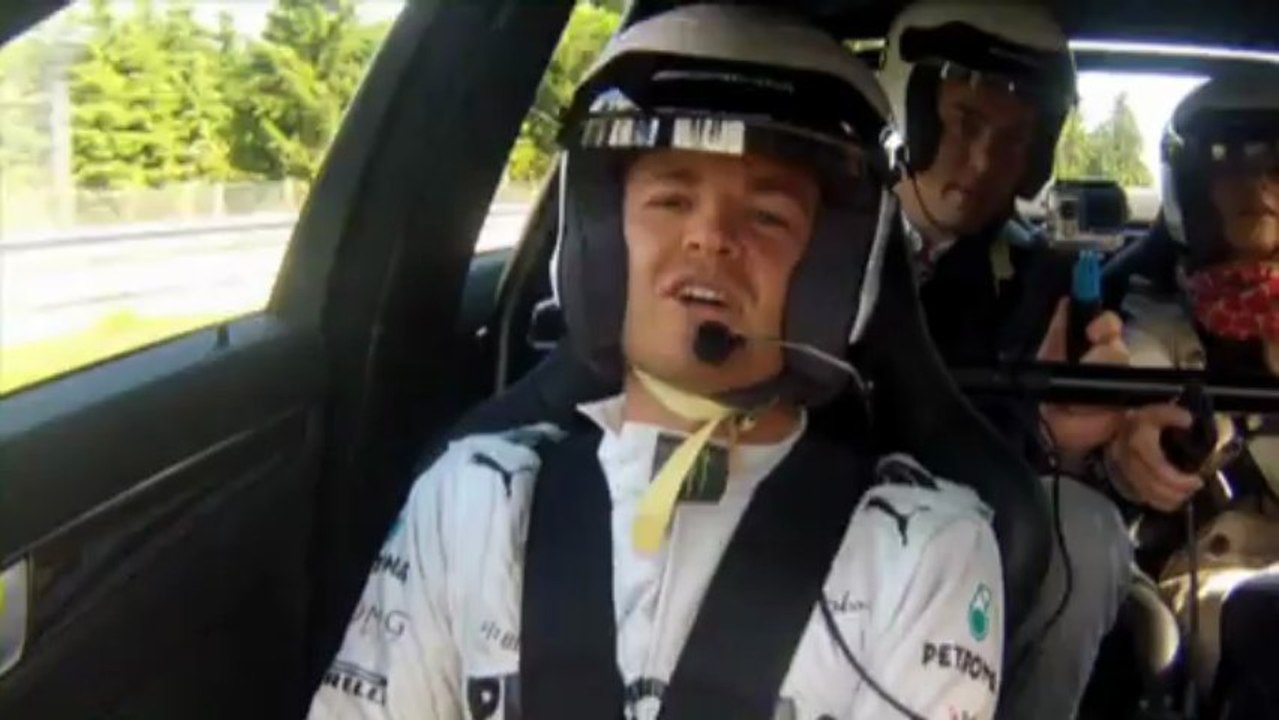 Rosberg und Podolski: Volles Tempo auf der Nordschleife