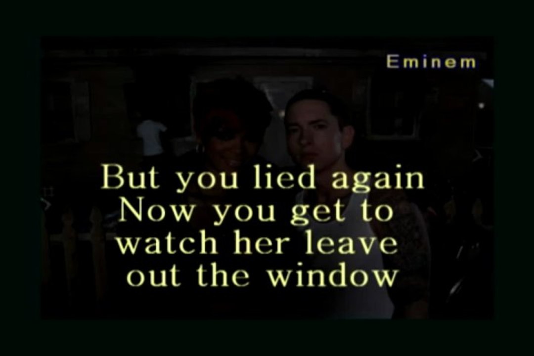 Eminem ft. Rihanna - Love the way you lie [Karaoke_Instrumental]   Lyrics