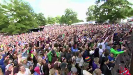 The Lancashire Hotpots - Shop Mobility Scooter // LIVE @ Kendal Calling 2012