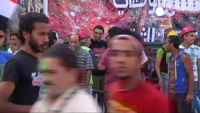Certains opposants à Morsi dénoncent un coup monté de...