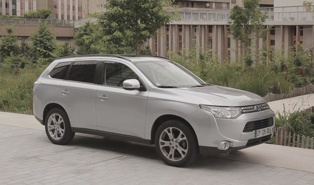 Essai Mitsubishi Outlander 2.2 DI-D 150 4WD BVA6 Instyle 2013