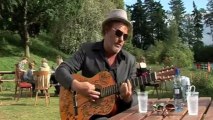 Mark Chadwick (The Levellers) // Acoustic Lakeside Session @ Kendal Calling 2011