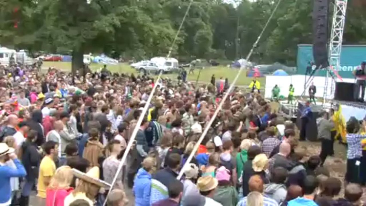 Badly Drawn Boy - About A Boy // LIVE at Kendal Calling 2010